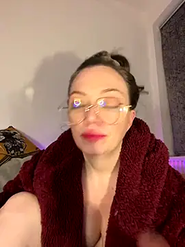 FemDom_RubyKnightXXO's cam snapshot