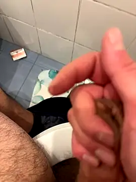 marc8876's cam snapshot