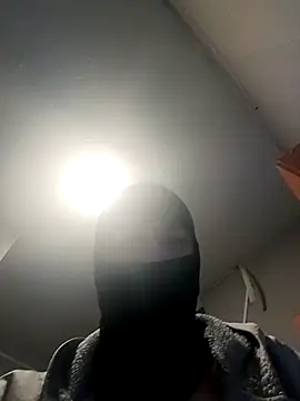 cko18sm_4i5's cam snapshot