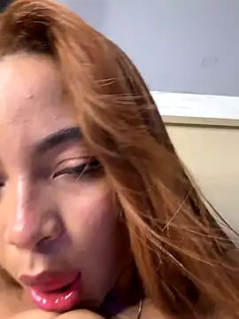 AkiraY10's cam snapshot