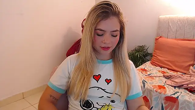 _Tiffany1's cam snapshot