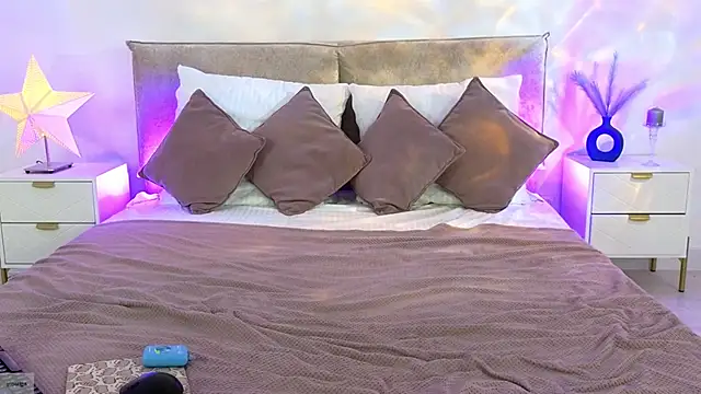 Jules_night live sex cam