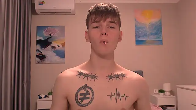Fredd_Xanders live sex cam