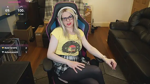 KelseyCobalt live sex cam