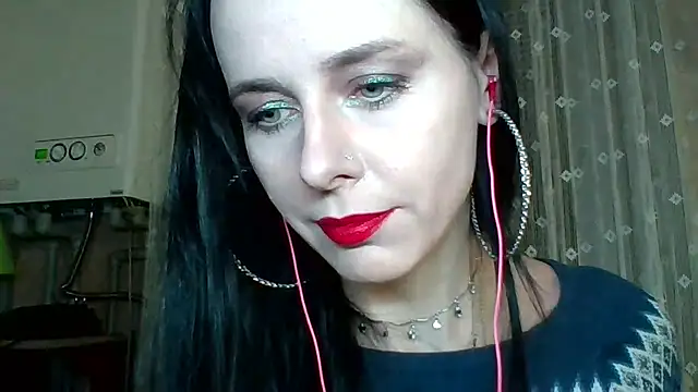 LuminousLady live sex cam