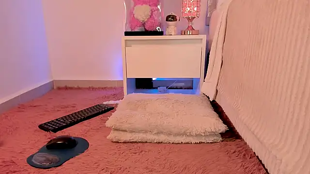 Alissonroses live sex cam