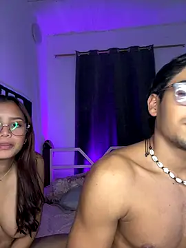 Ryan_and_Aria live sex cam