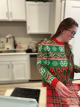 PussiesnCream_ live sex cam