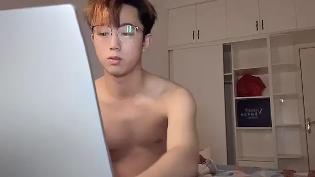 STxuguanhan live sex cam