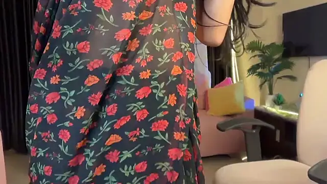 Wow-nisha live sex cam