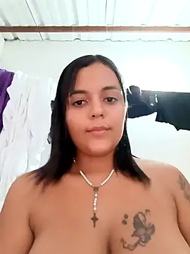 Naugthy-Mey live sex cam