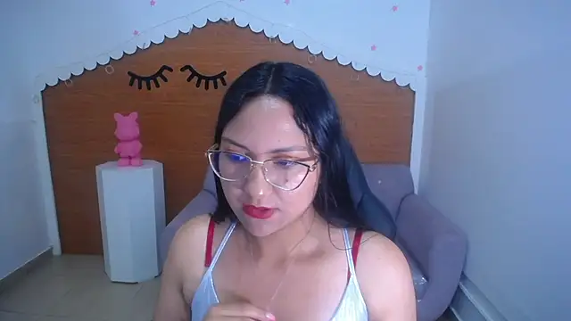 antonela_hotman_t's cam snapshot