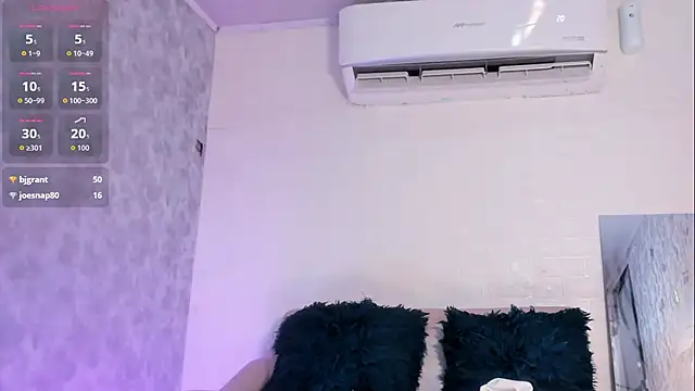 isa_bellaax's cam snapshot