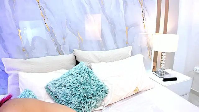 SashaMoretti's cam snapshot