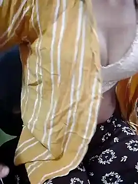 gulabo-Queen's cam snapshot