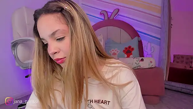 jana_parissi's cam snapshot