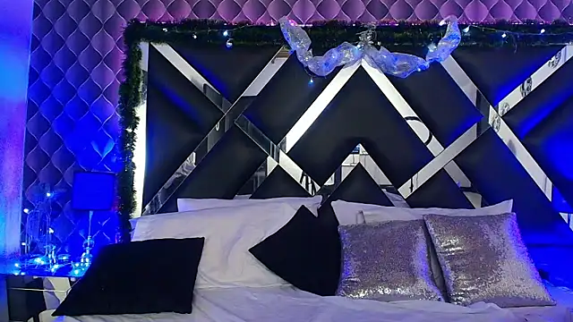 victoriaa_lee_'s cam snapshot