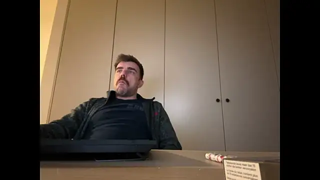 mrbigballs live sex cam