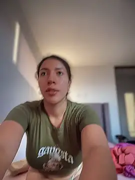 daniela_henao live sex cam