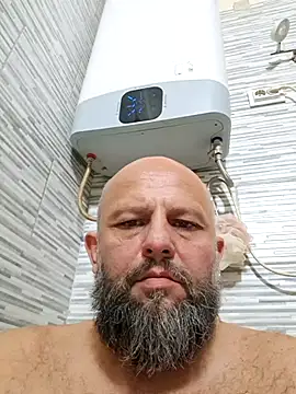 AlexandruCsaba live sex cam