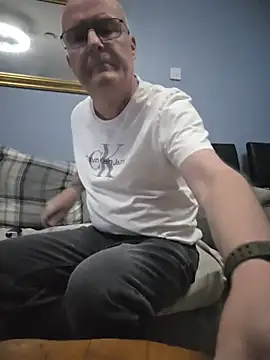 FriendlyDave live sex cam