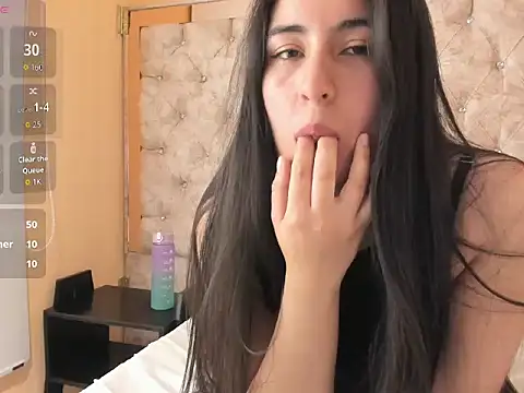 CATALINA_HIL9's cam snapshot