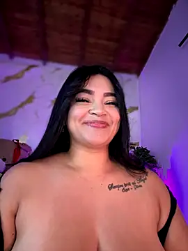 elizaferrer_'s cam snapshot