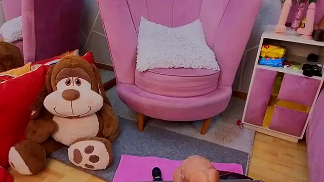 MilleyJones's cam snapshot