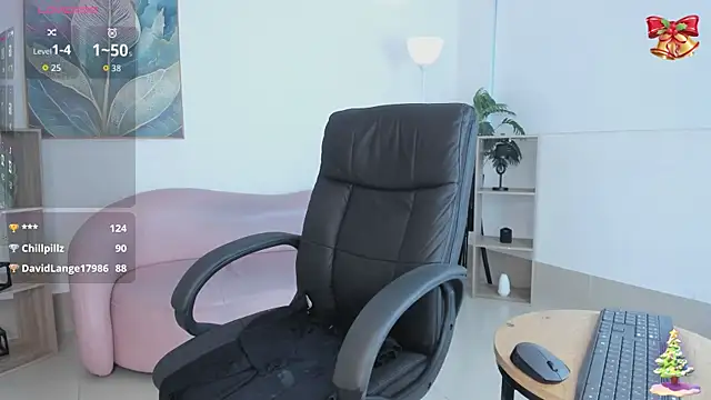 kylie_soraya's cam snapshot