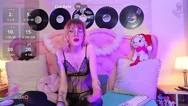 Rossiie_Hunt_'s cam snapshot