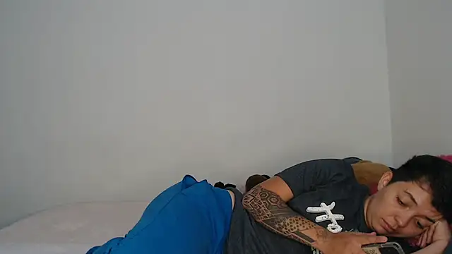 kathy_luisa's cam snapshot