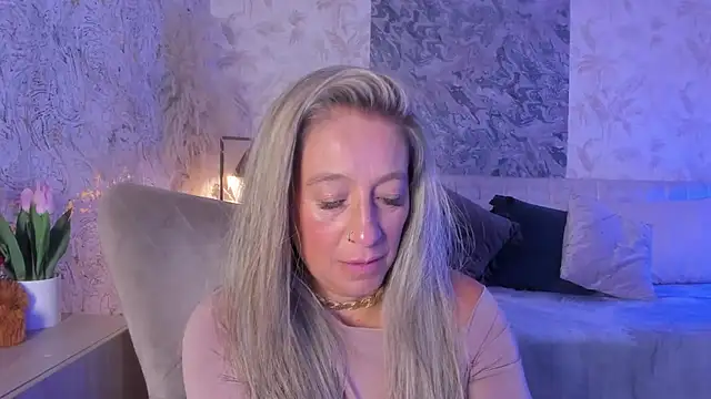 Liannaa_'s cam snapshot