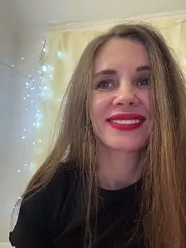 LucieMack's cam snapshot