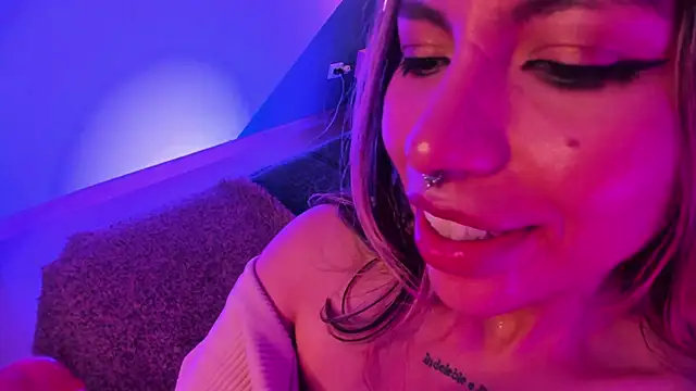 delilah_fix's cam snapshot