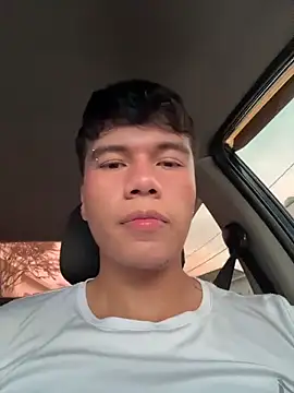 Logan_smith1 live sex cam