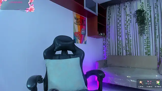 AriadnaLoren's cam snapshot