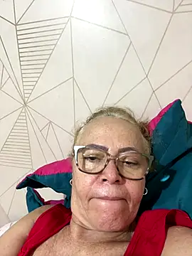 Granny6boys's cam snapshot