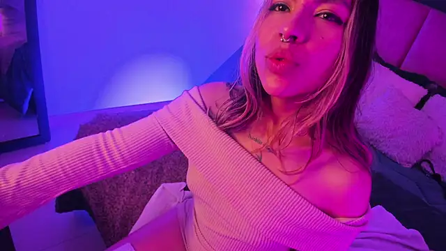 delilah_fix's cam snapshot