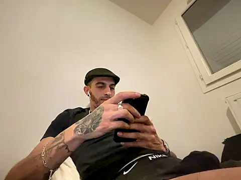 rebeu31313's cam snapshot