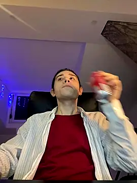 RemiVar's cam snapshot