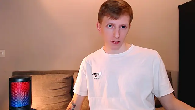 juliaanddima's cam snapshot