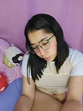 anni_ross's cam snapshot