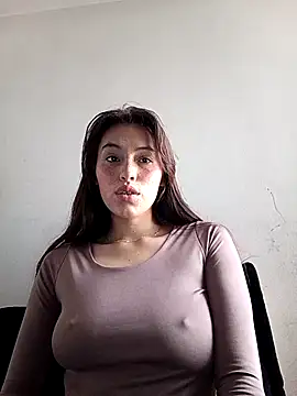 eriika_deep_'s cam snapshot