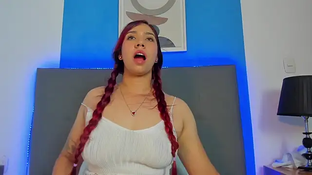 lia_violetta's cam snapshot