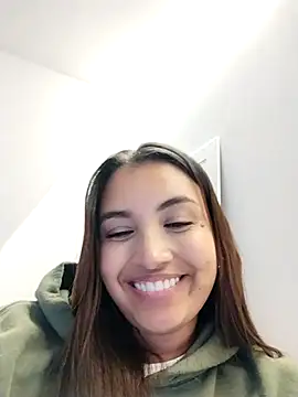 aisha_es's cam snapshot