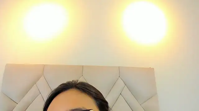 Isis_Osman's cam snapshot