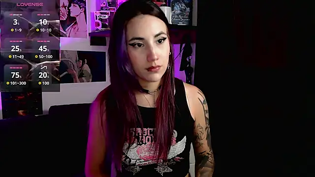 BLACKTSUKI7_'s cam snapshot