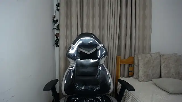 SaraBraun_ live sex cam