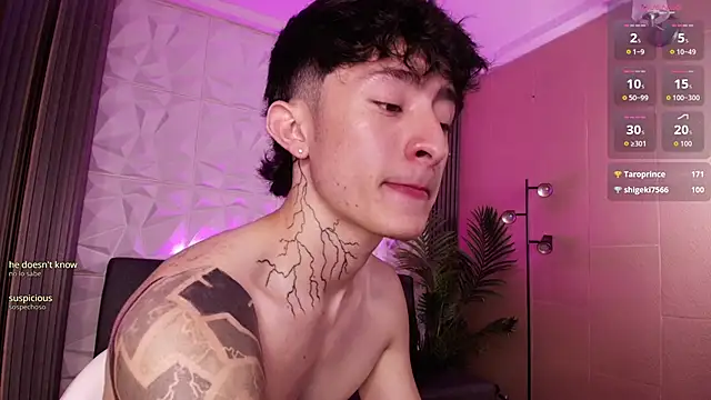 troy_rouge live sex cam