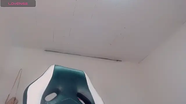 Oriana_braom live sex cam